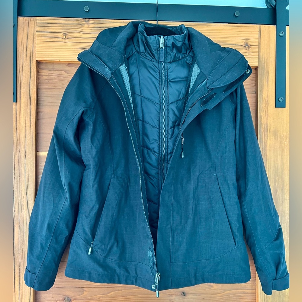 North Face Ski jacket with removable Puffer jacket size M